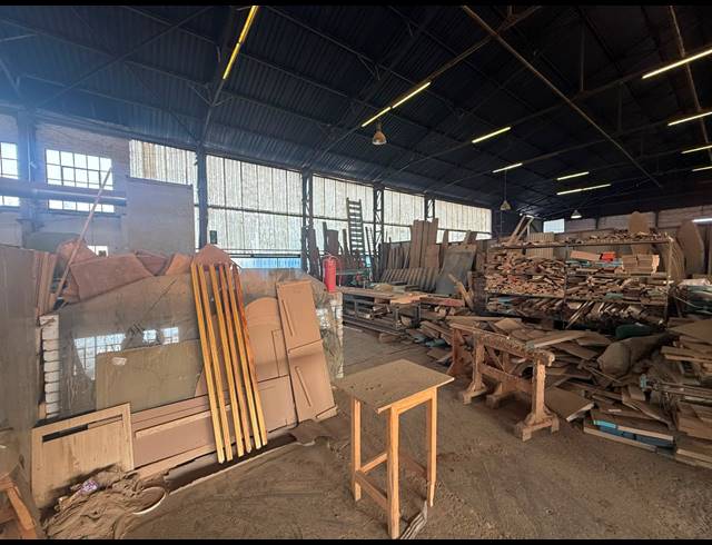 850M² WAREHOUSE TO LET IN MARAISBURG